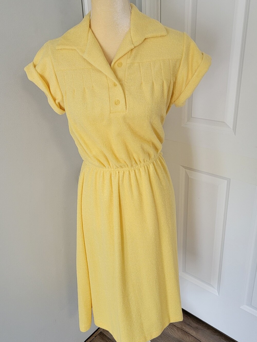 Vtg JCPenney Dress 70s Yellow Terry Cloth Knit House Lounge Size Approx MEDIUM